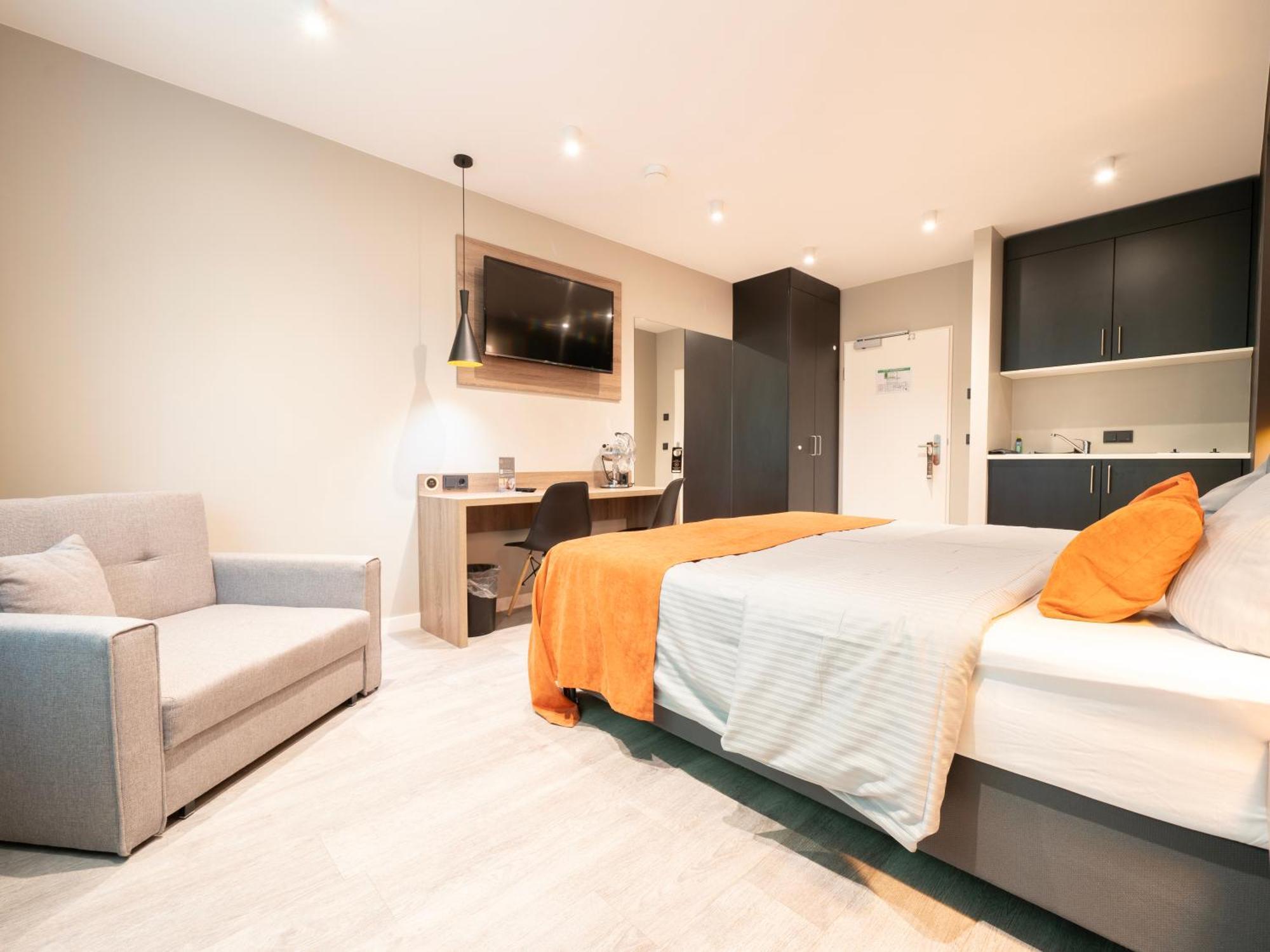 Juststay Ratingen Hotel & Apartments Экстерьер фото