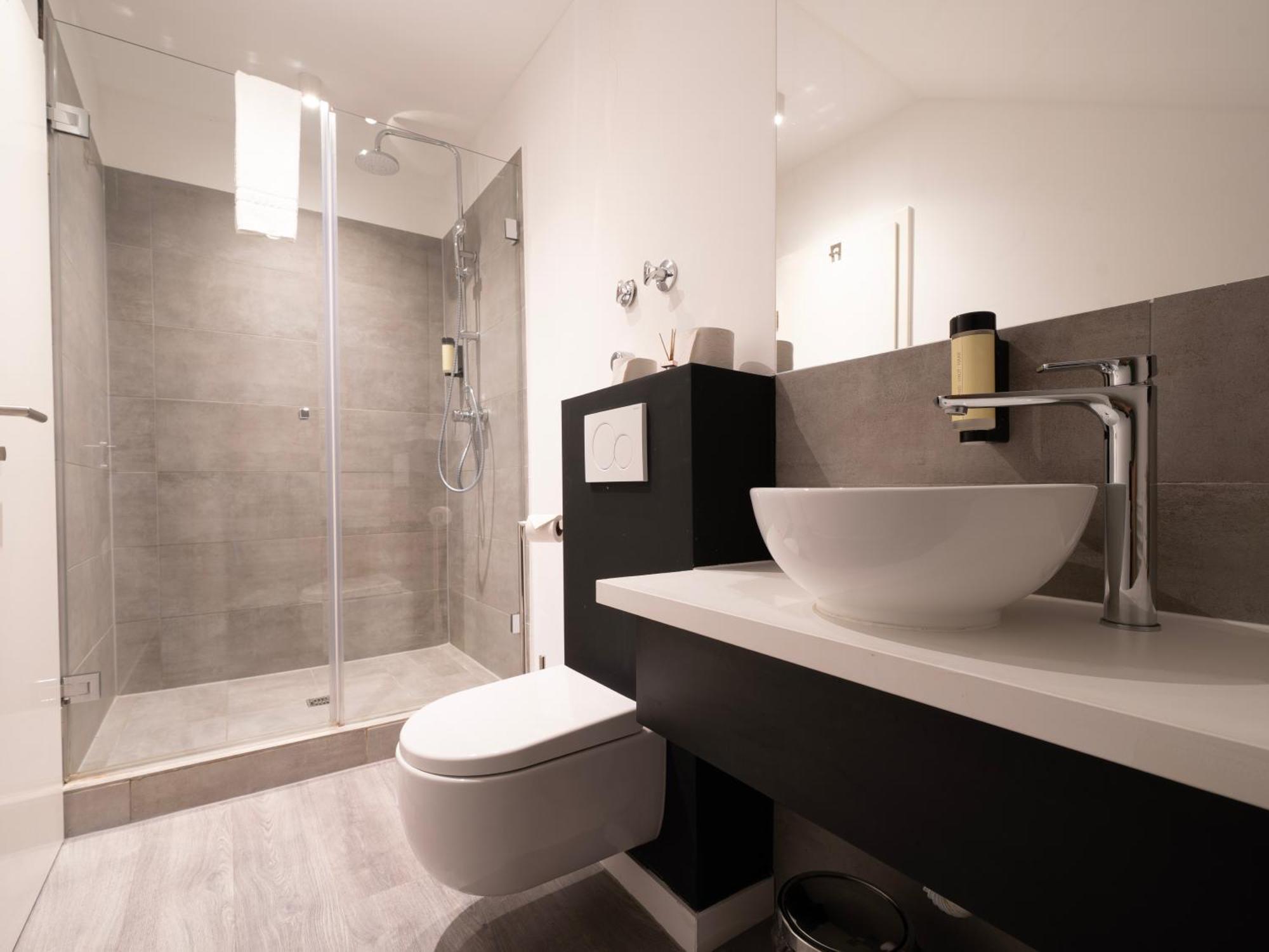 Juststay Ratingen Hotel & Apartments Экстерьер фото